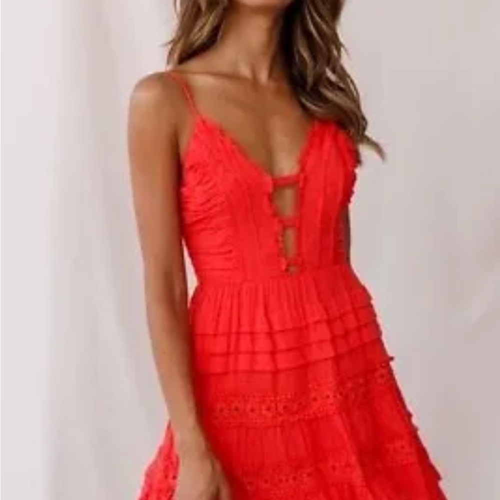 Selfie Leslie NWOT! Red Riley Deep V-Neckline Ruffle Detail Dress Size S